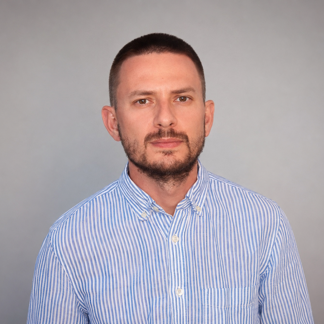 Alex S., Engenheiro de Dados Sênior
