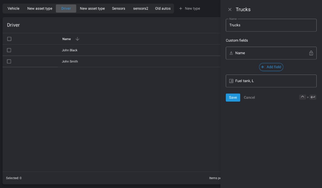 محرر الحقول المخصصة في Navixy لنوع Trucks، مع حقل Name مقفل وحقل Fuel tank, L مُضاف